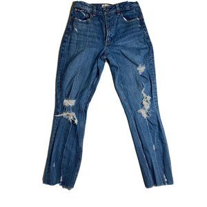 Abercrombie & Fitch High Rise Mom Jeans Curve Love Distressed Size 28/6L
